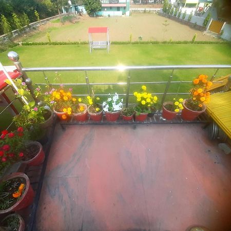 Nandini Homestay Dehradun Exterior photo